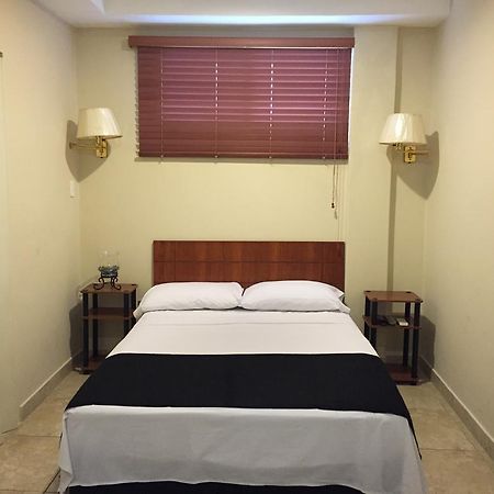 El Patio Suites II Guayaquil Exterior foto